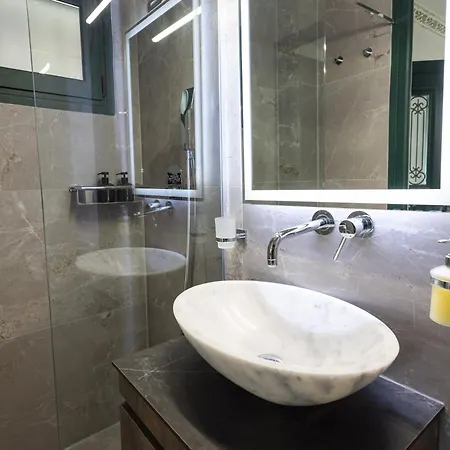 The Hobbit Hole 別荘 *