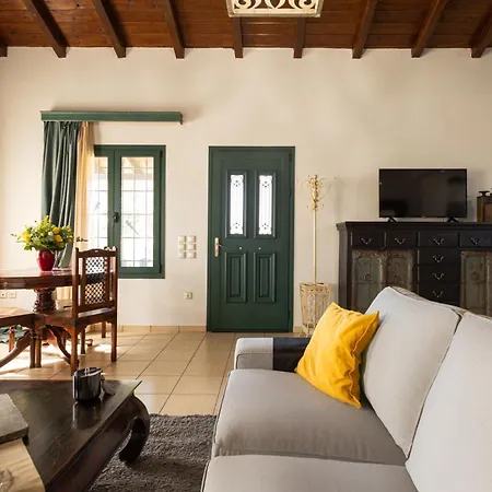 The Hobbit Hole 別荘