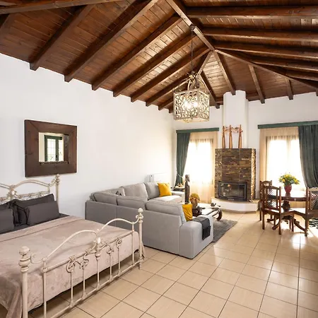 The Hobbit Hole 펜션 *