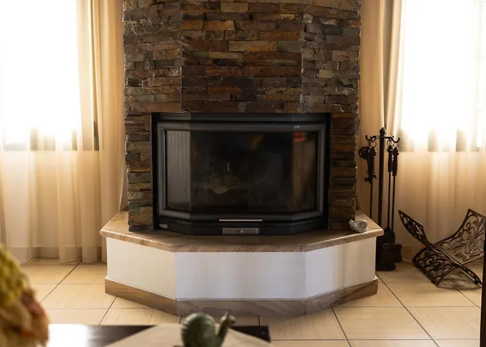 The Hobbit Hole Tríkala