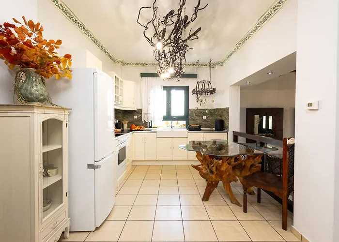 Case de vacanță The Hobbit Hole *