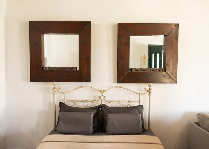 The Hobbit Hole Tríkala