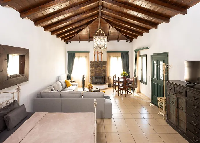 The Hobbit Hole Case de vacanță Tríkala